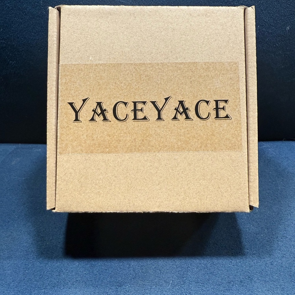YACEYACE Salt and pepper Shakers